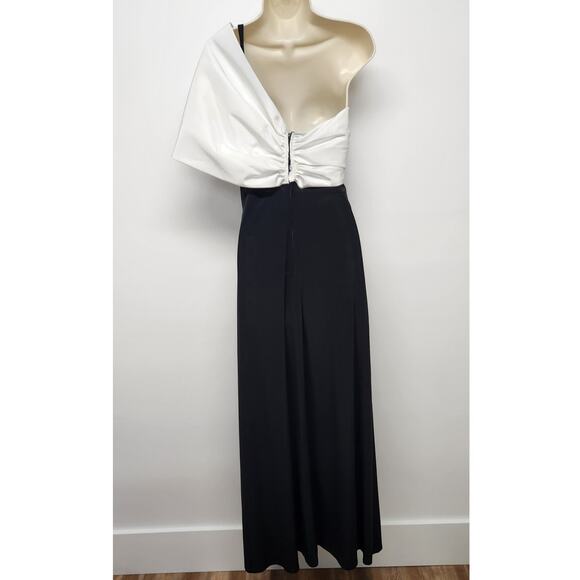 Rare VTG The Gilberts For Tally Maxi One Shoulder Black Dress White Bow, Size 8 - Picture 2 of 14